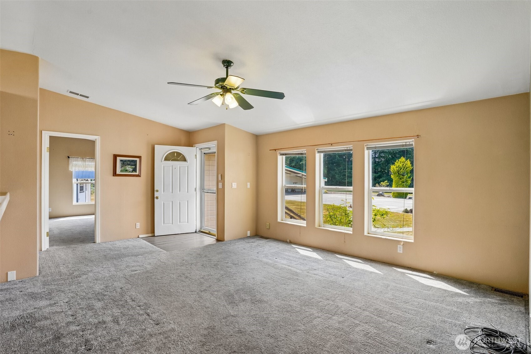 2102 Abernethy Road Property Photo 3