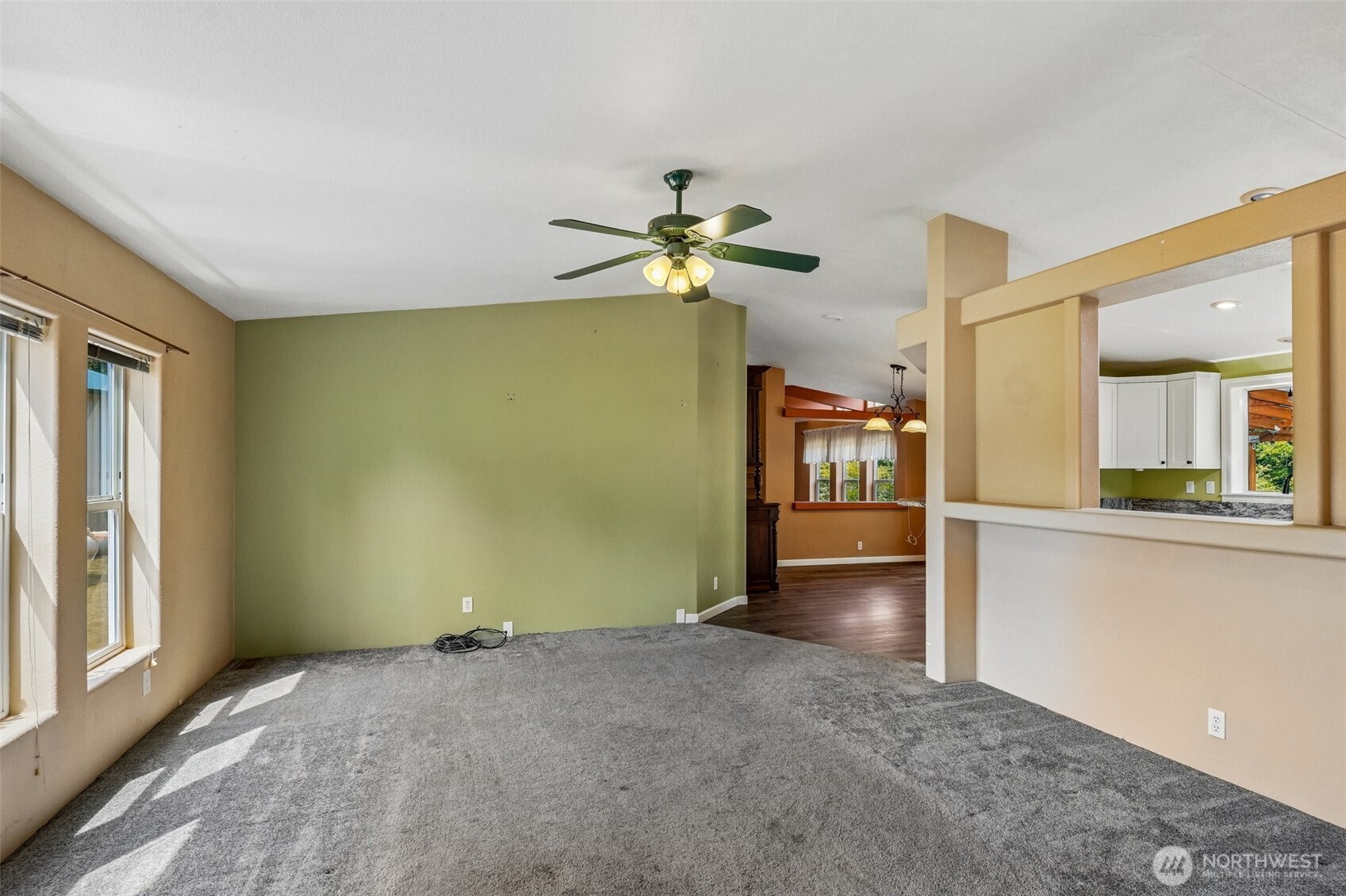 2102 Abernethy Road Property Photo 8