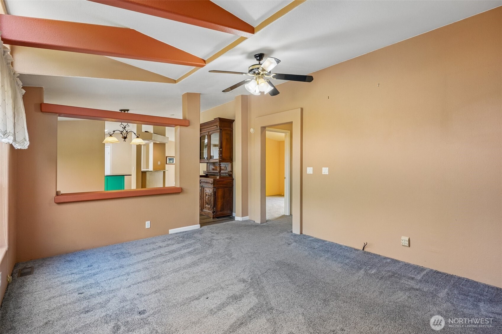 2102 Abernethy Road Property Photo 12