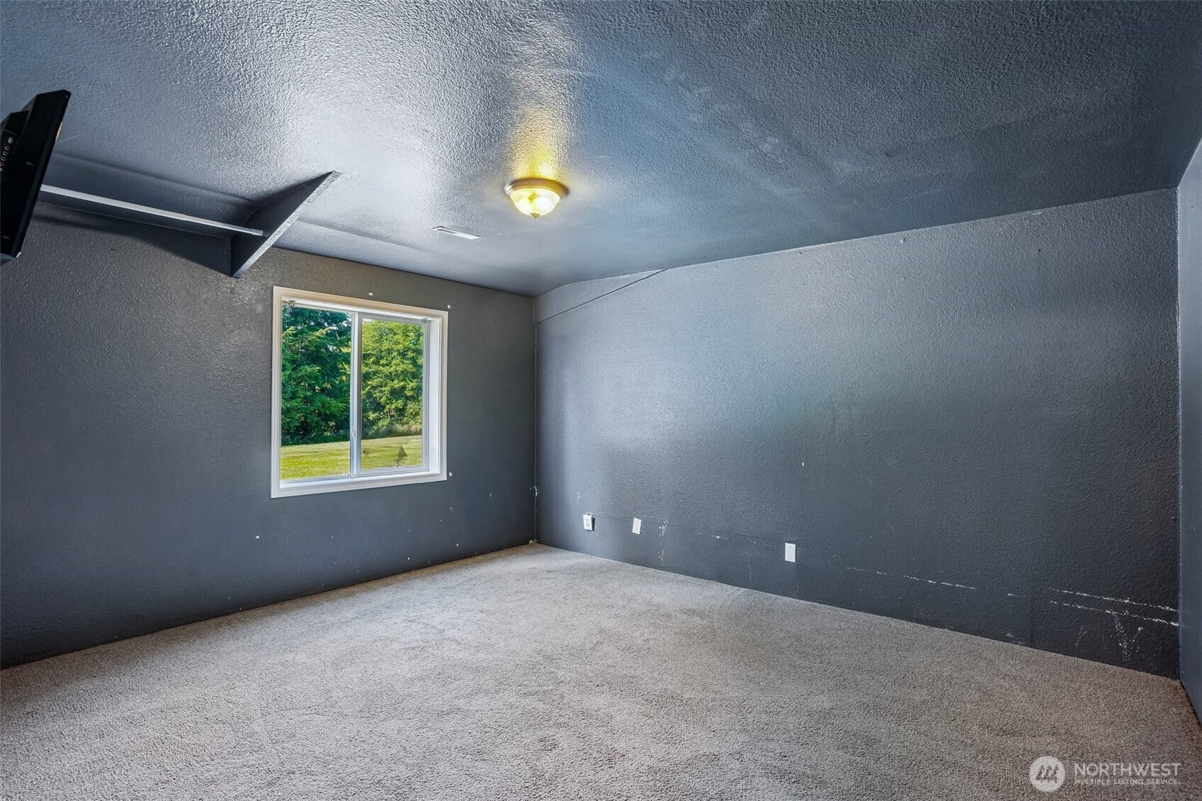2102 Abernethy Road Property Photo 27