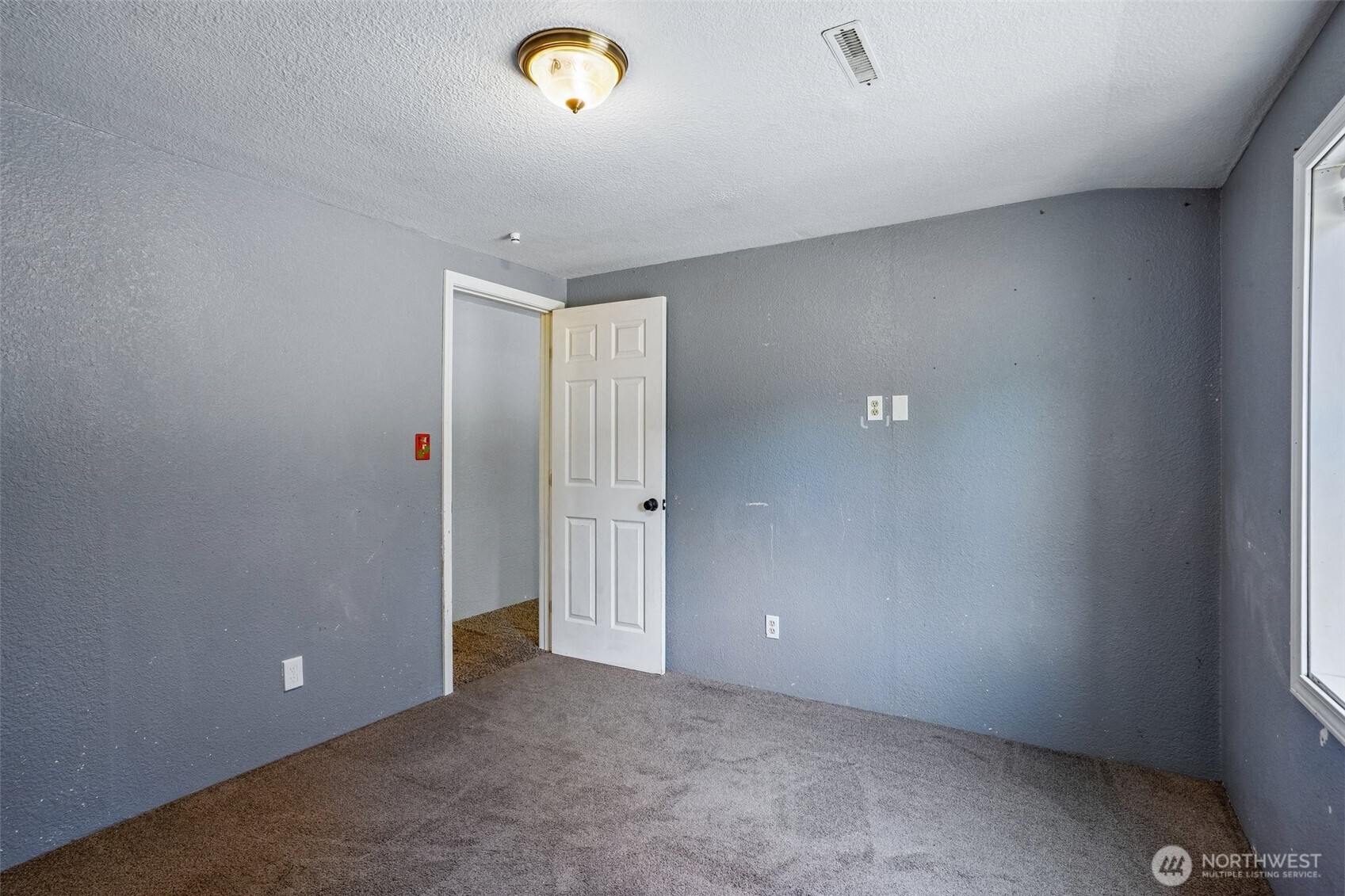 2102 Abernethy Road Property Photo 28