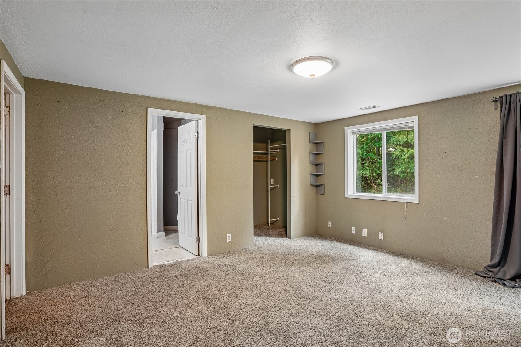 2102 Abernethy Road Property Photo 29