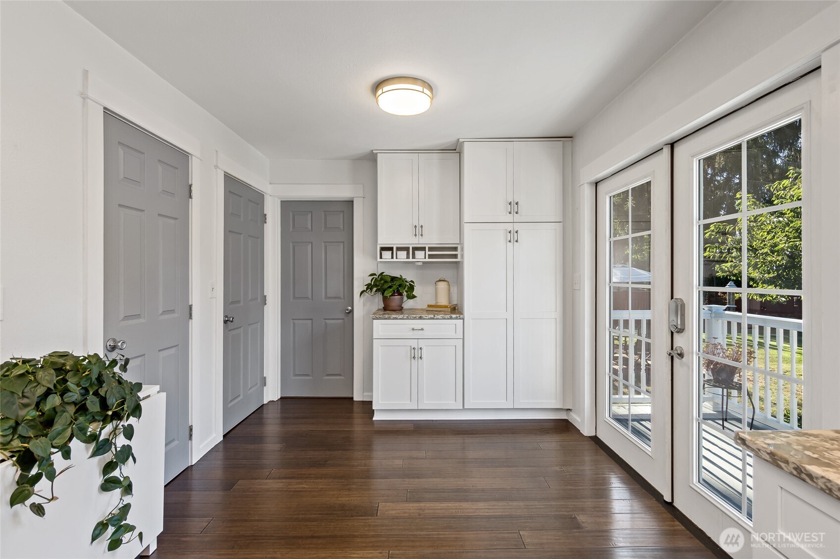 8105 44th Street Property Photo 16