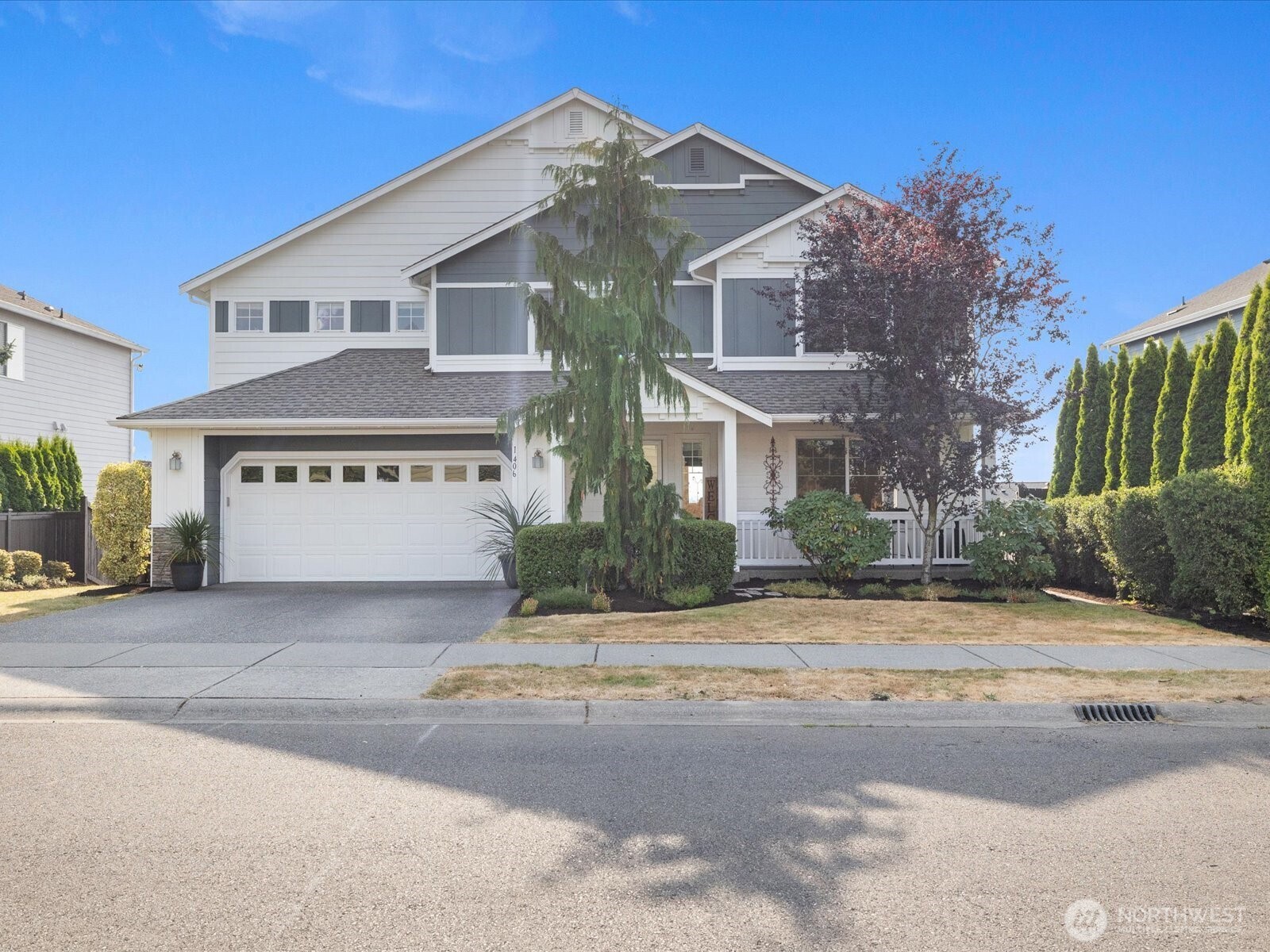 1406 72nd Avenue Property Photo 1