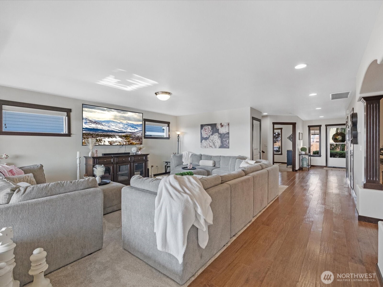 1406 72nd Avenue Property Photo 9
