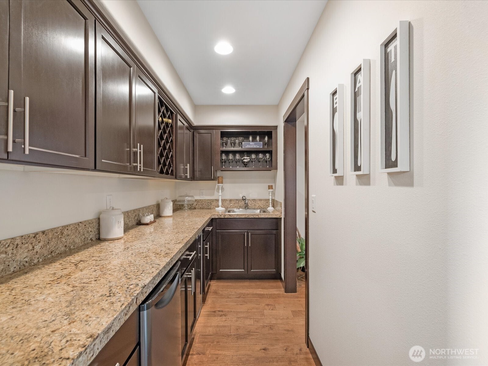 1406 72nd Avenue Property Photo 14