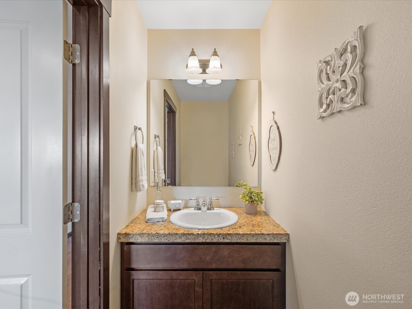 1406 72nd Avenue Property Photo 18