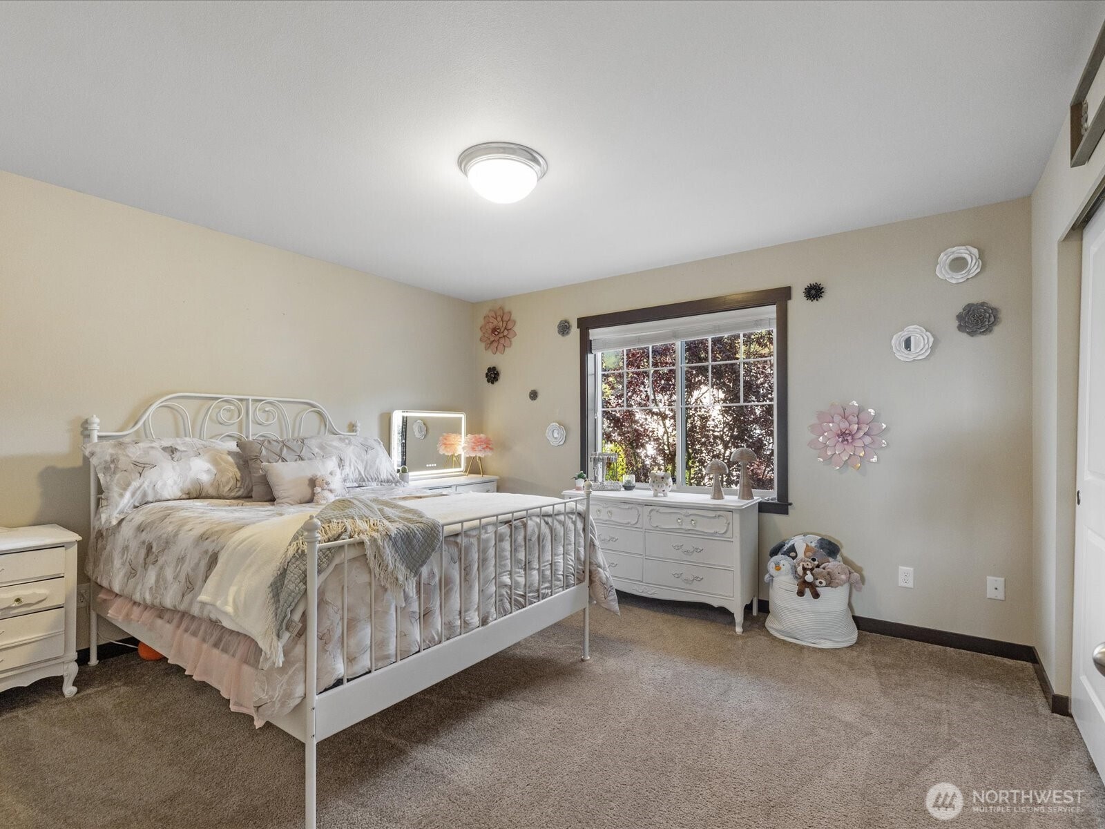 1406 72nd Avenue Property Photo 21
