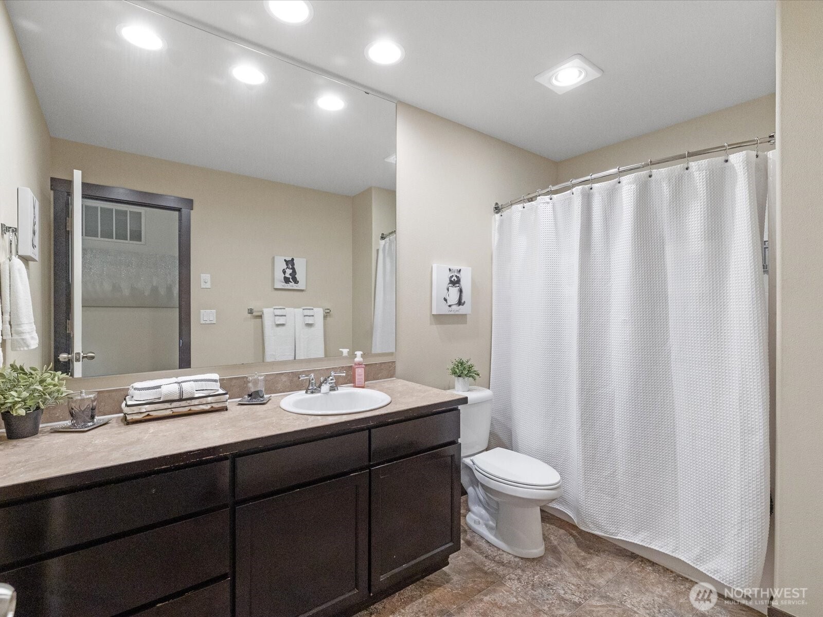 1406 72nd Avenue Property Photo 26