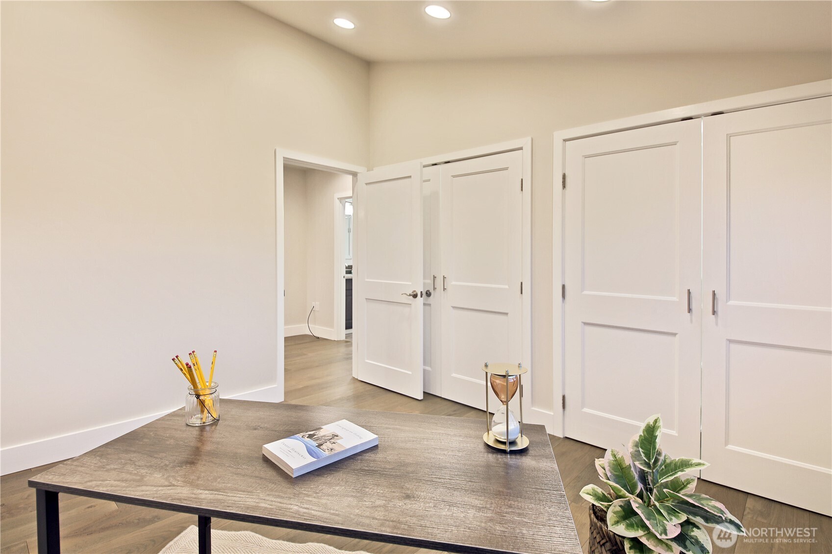2805 N Bluff Road Property Photo 23