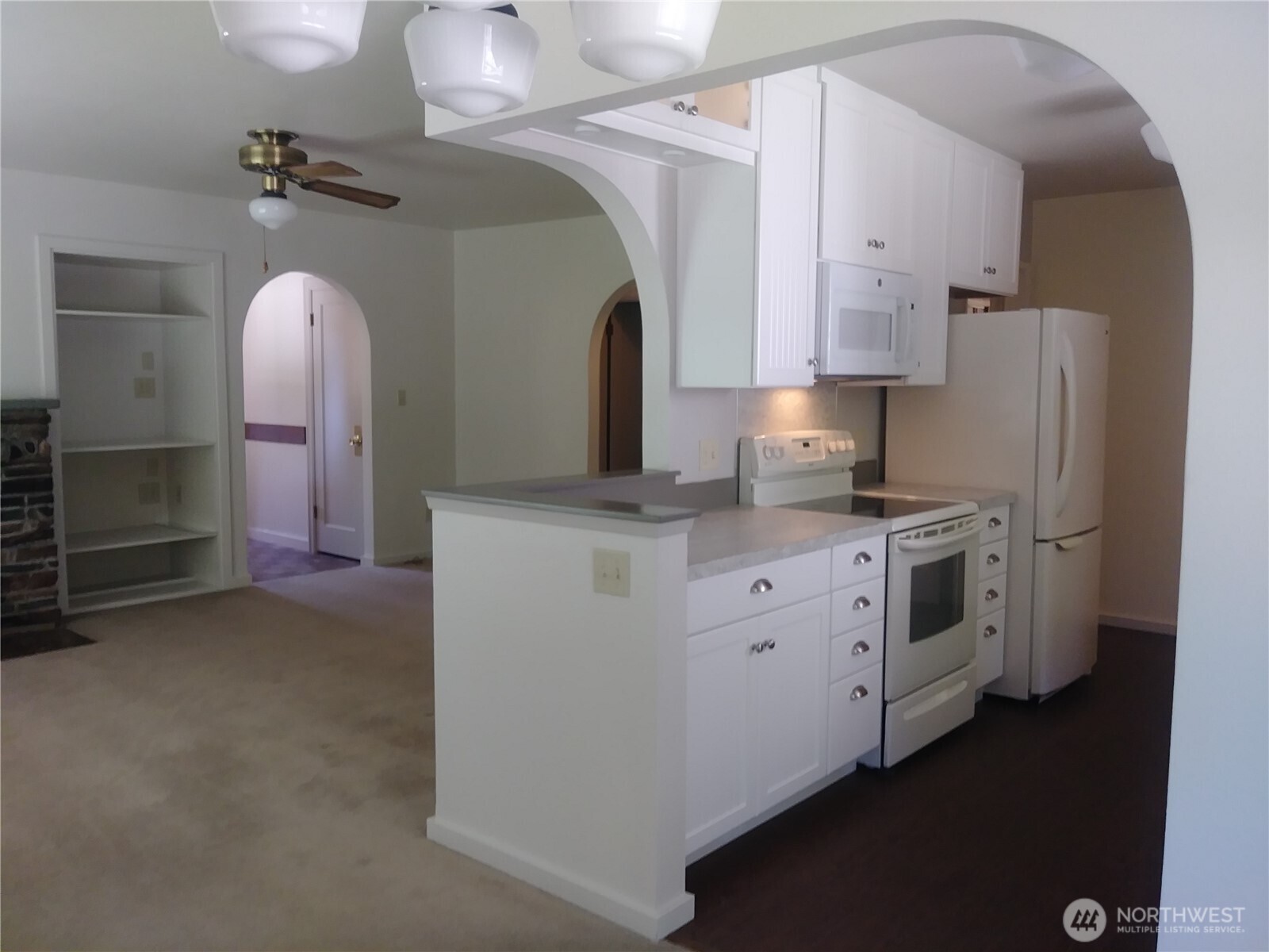 1302 33rd Avenue Property Photo 4