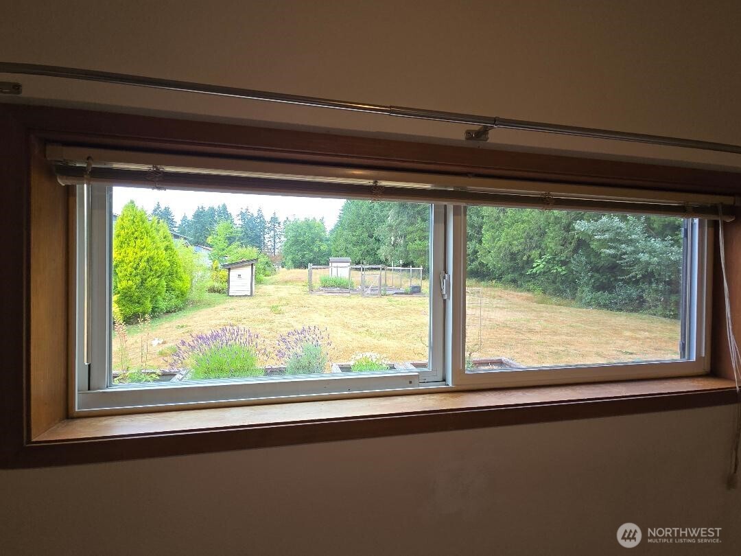 1302 33rd Avenue Property Photo 8