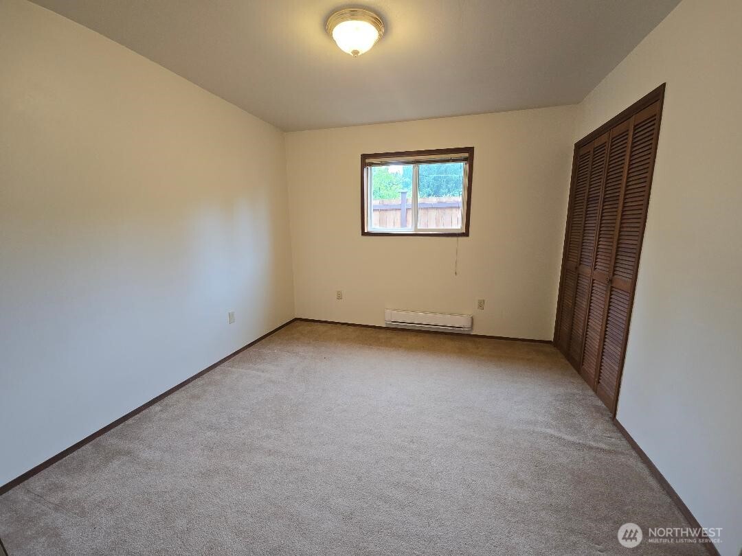 1302 33rd Avenue Property Photo 10