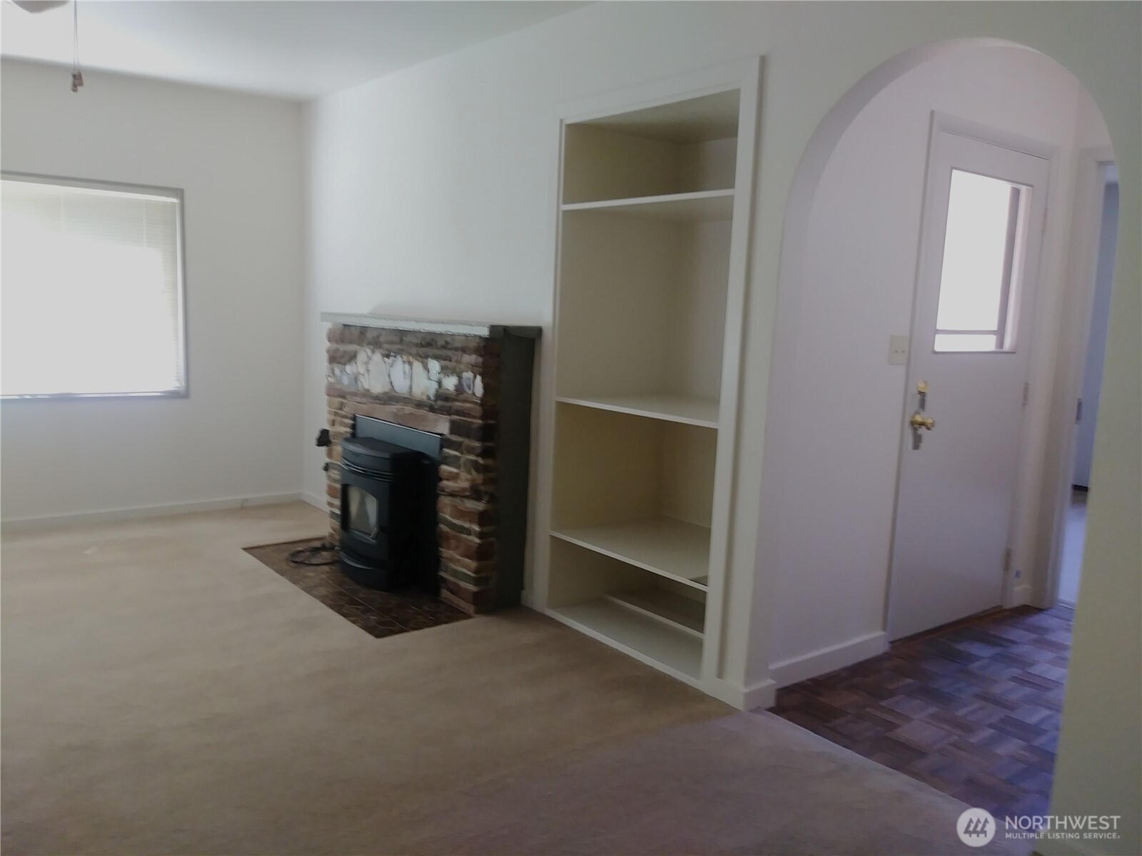 1302 33rd Avenue Property Photo 16
