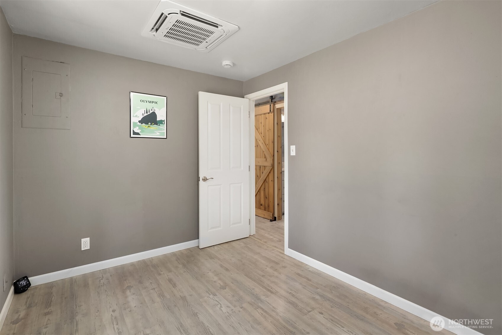 23107 52nd Avenue Property Photo 14