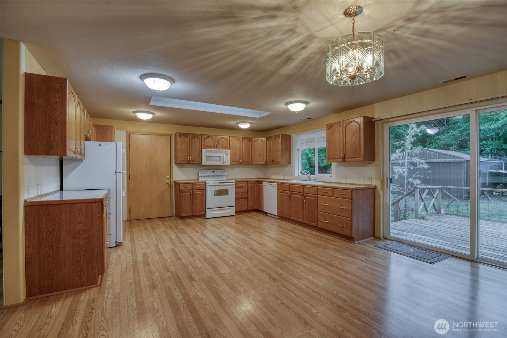 685 Copalis Beach Road Property Photo 7