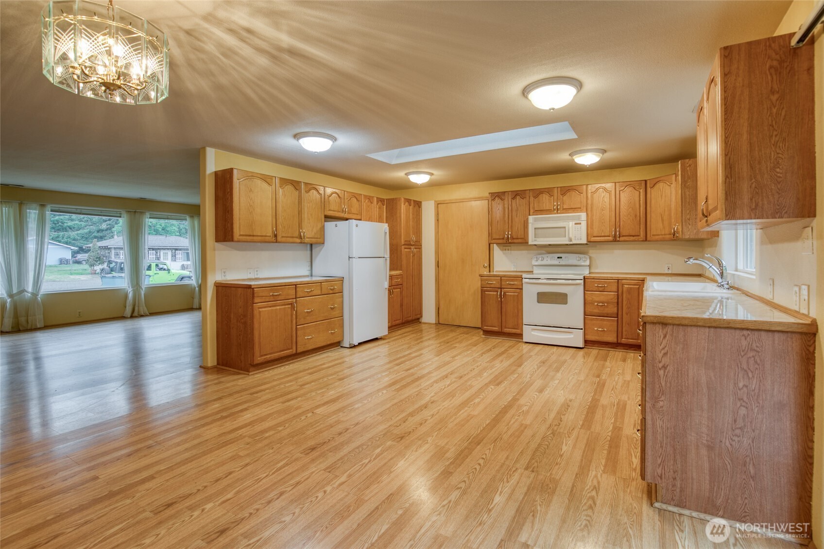 685 Copalis Beach Road Property Photo 10