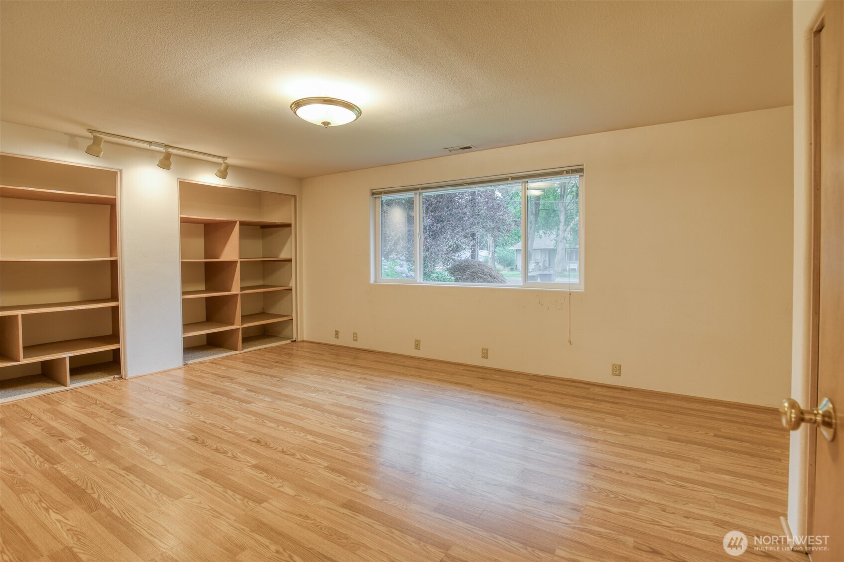 685 Copalis Beach Road Property Photo 15