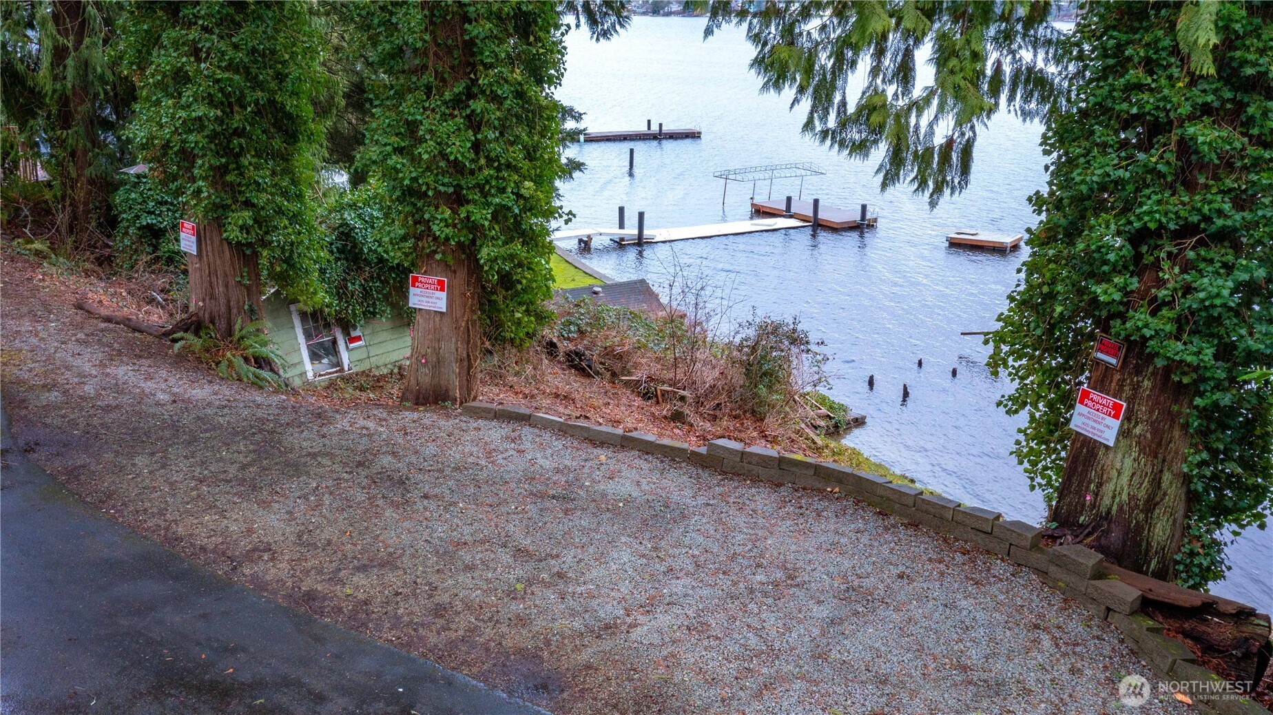 23415 Coots Cove Lane Property Photo 15