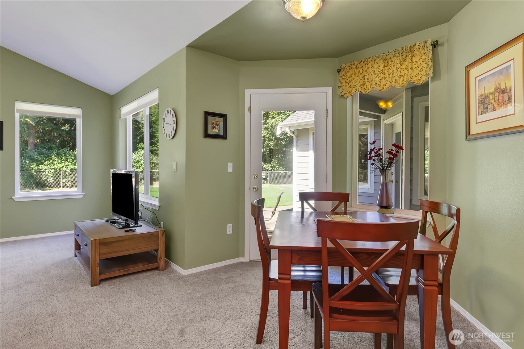 9821 344th Street Property Photo 14
