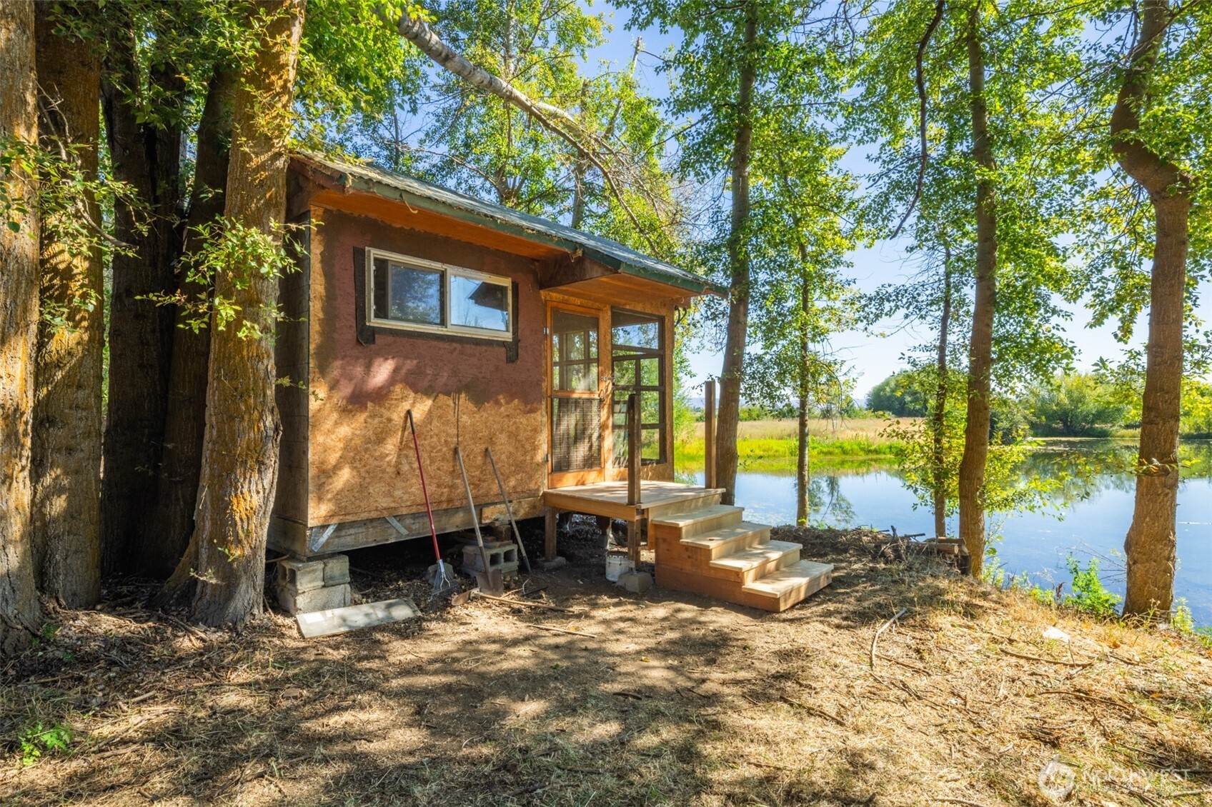 133 Woodhouse Loop Property Photo 10