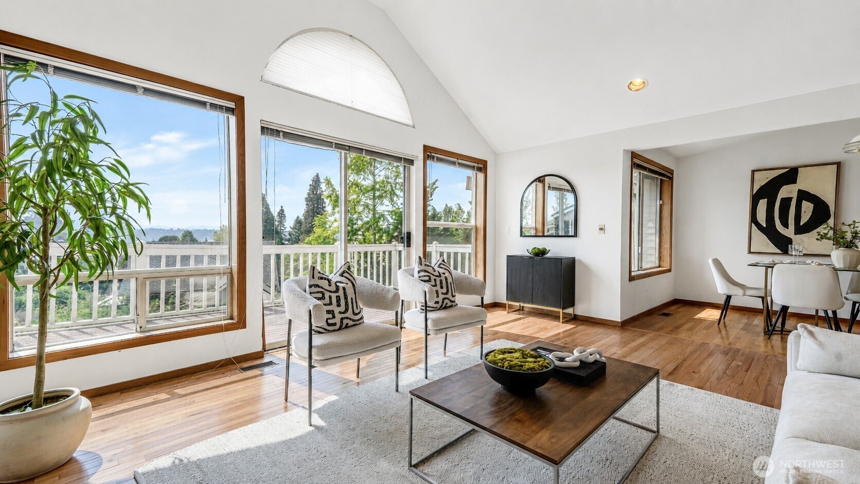1630 2nd Street Property Photo 8