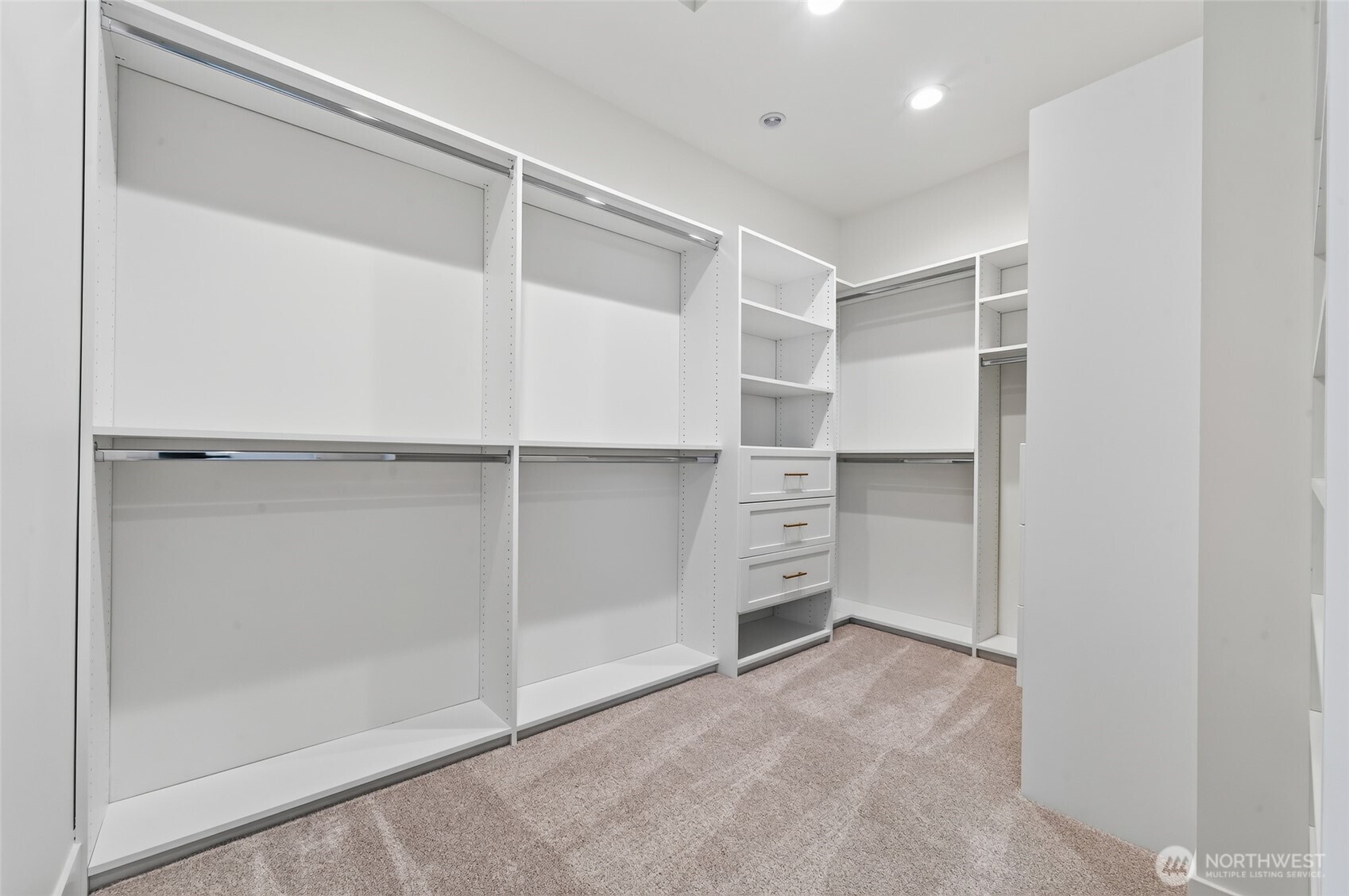 719 95th Avenue Property Photo 20