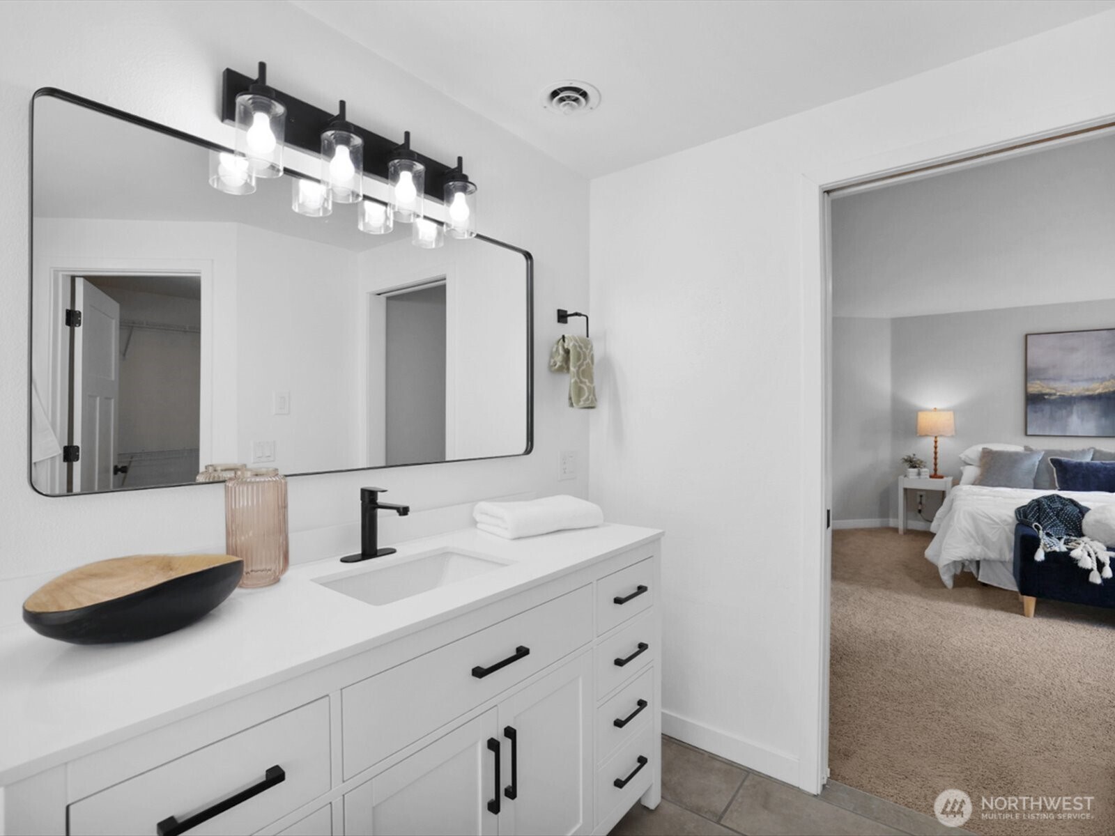2000 Village Green Drive 3 Property Photo 29