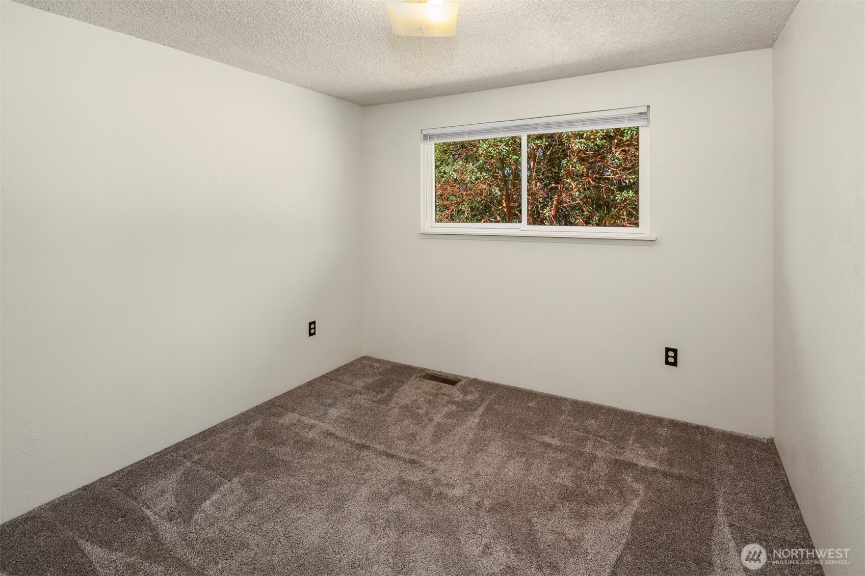 920 Callahan Drive Property Photo 20