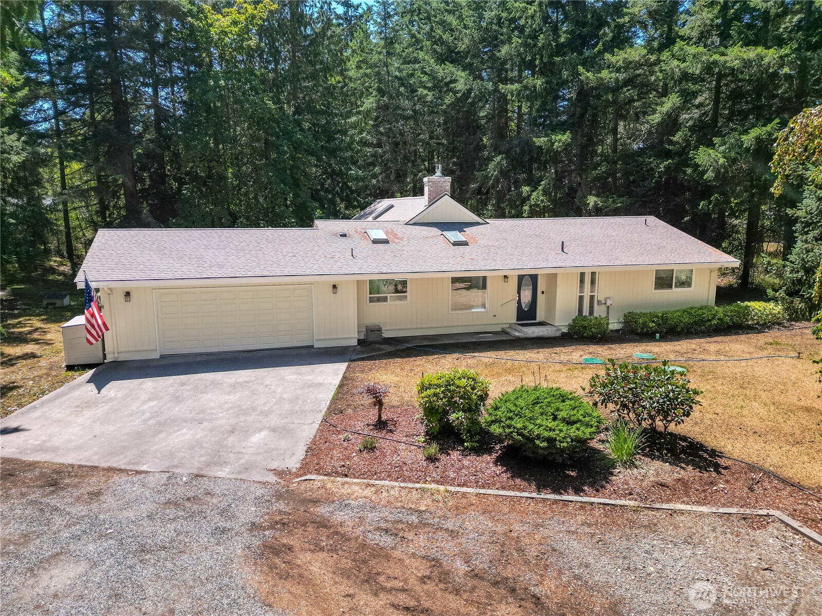 465 Kirner Road Property Photo 3
