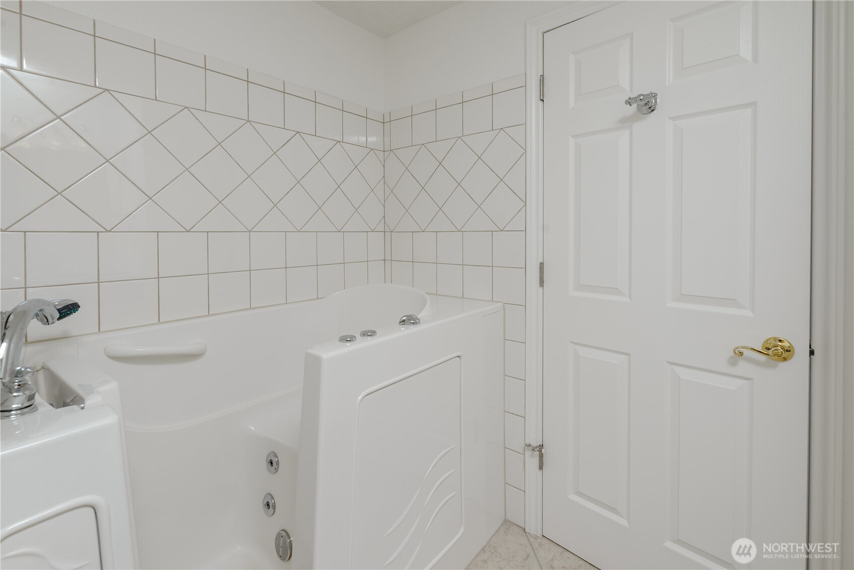 465 Kirner Road Property Photo 27