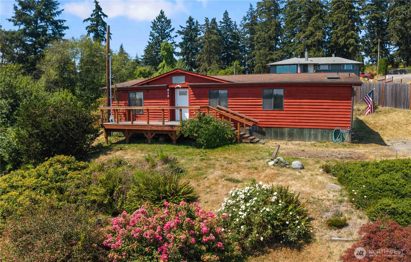 812 68th Avenue Property Photo 1