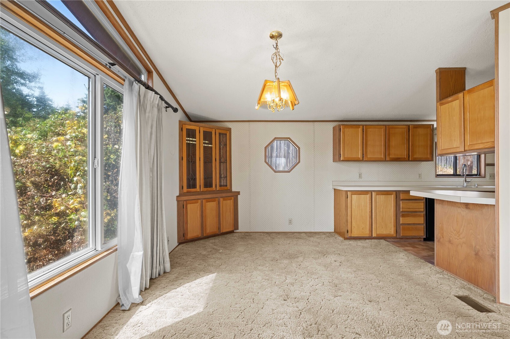 812 68th Avenue Property Photo 17