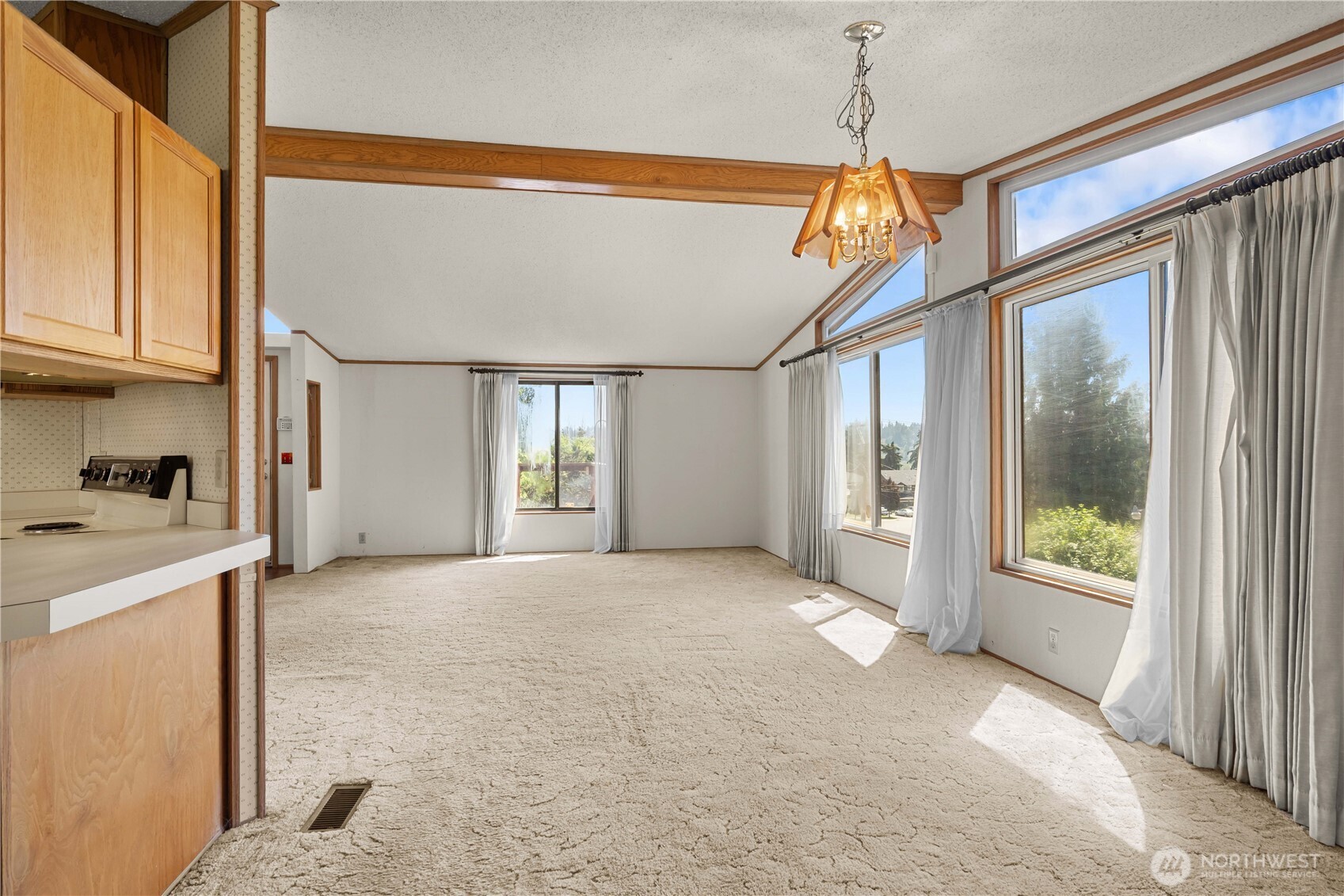 812 68th Avenue Property Photo 18