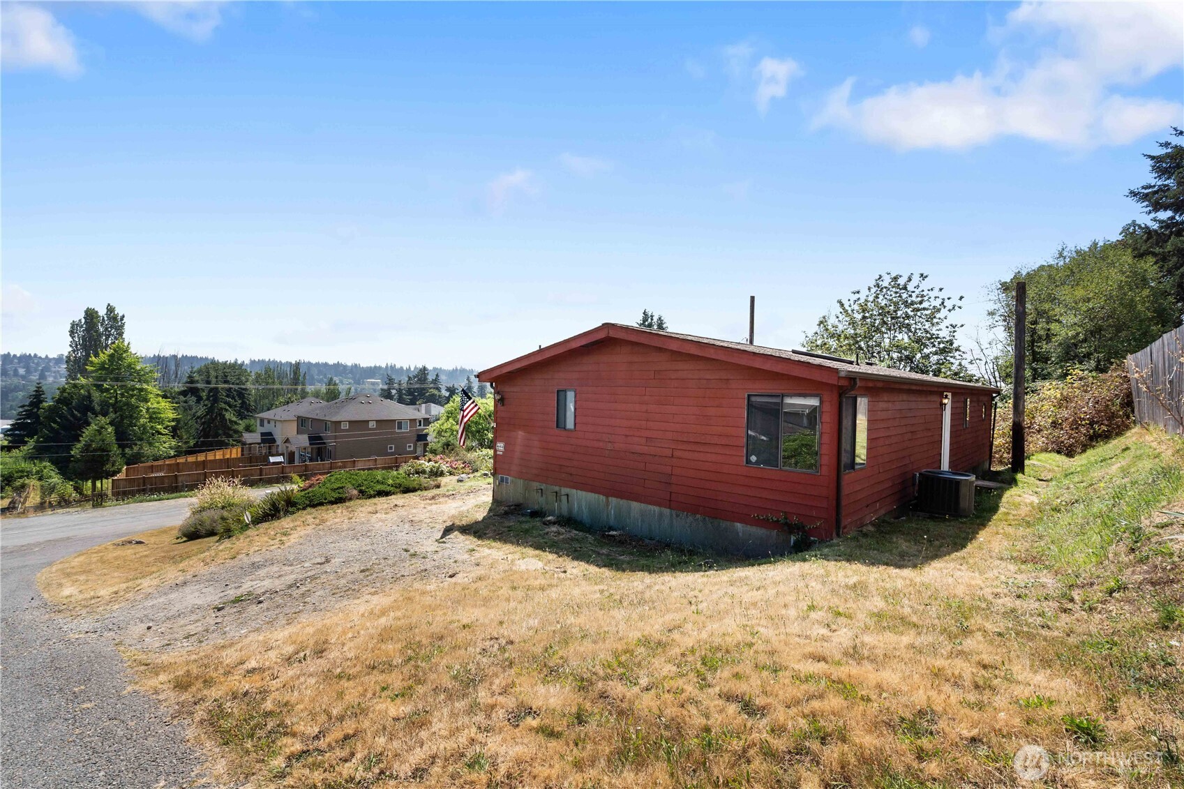 812 68th Avenue Property Photo 35
