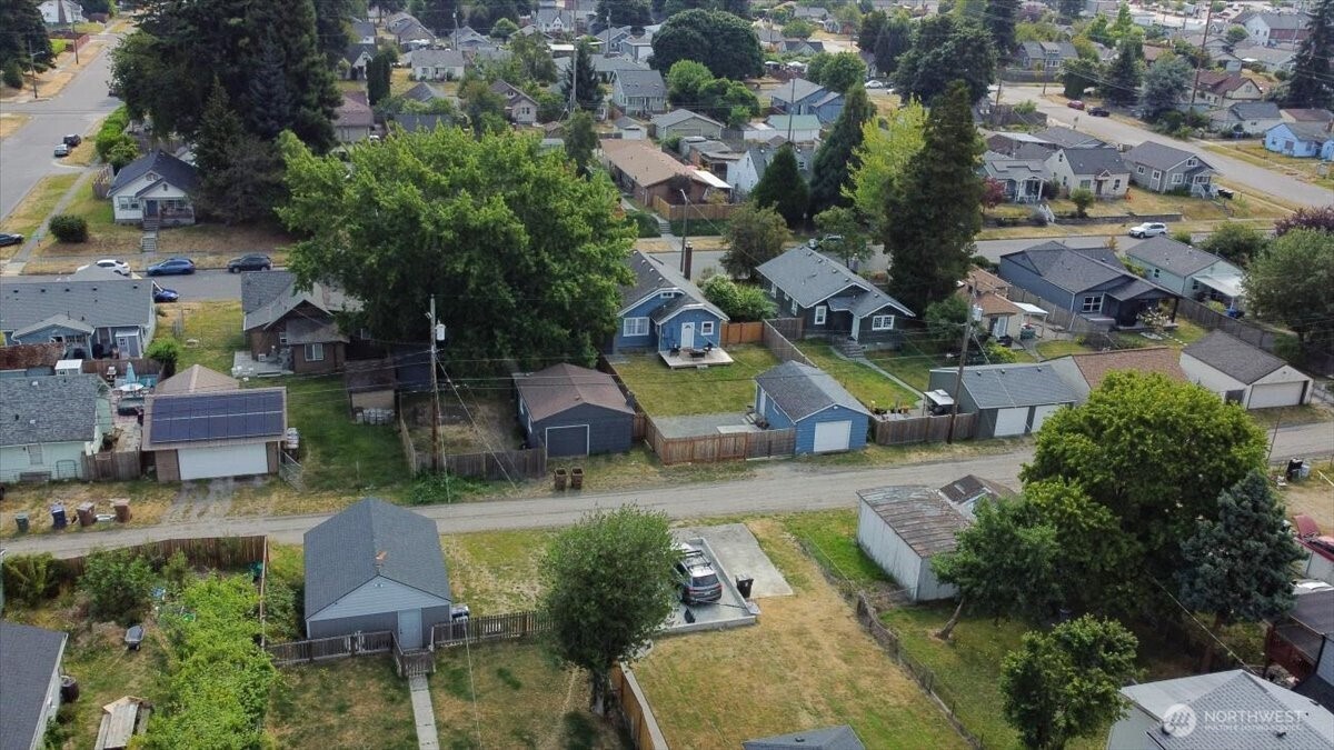 3614 S Ainsworth Avenue Property Photo 14