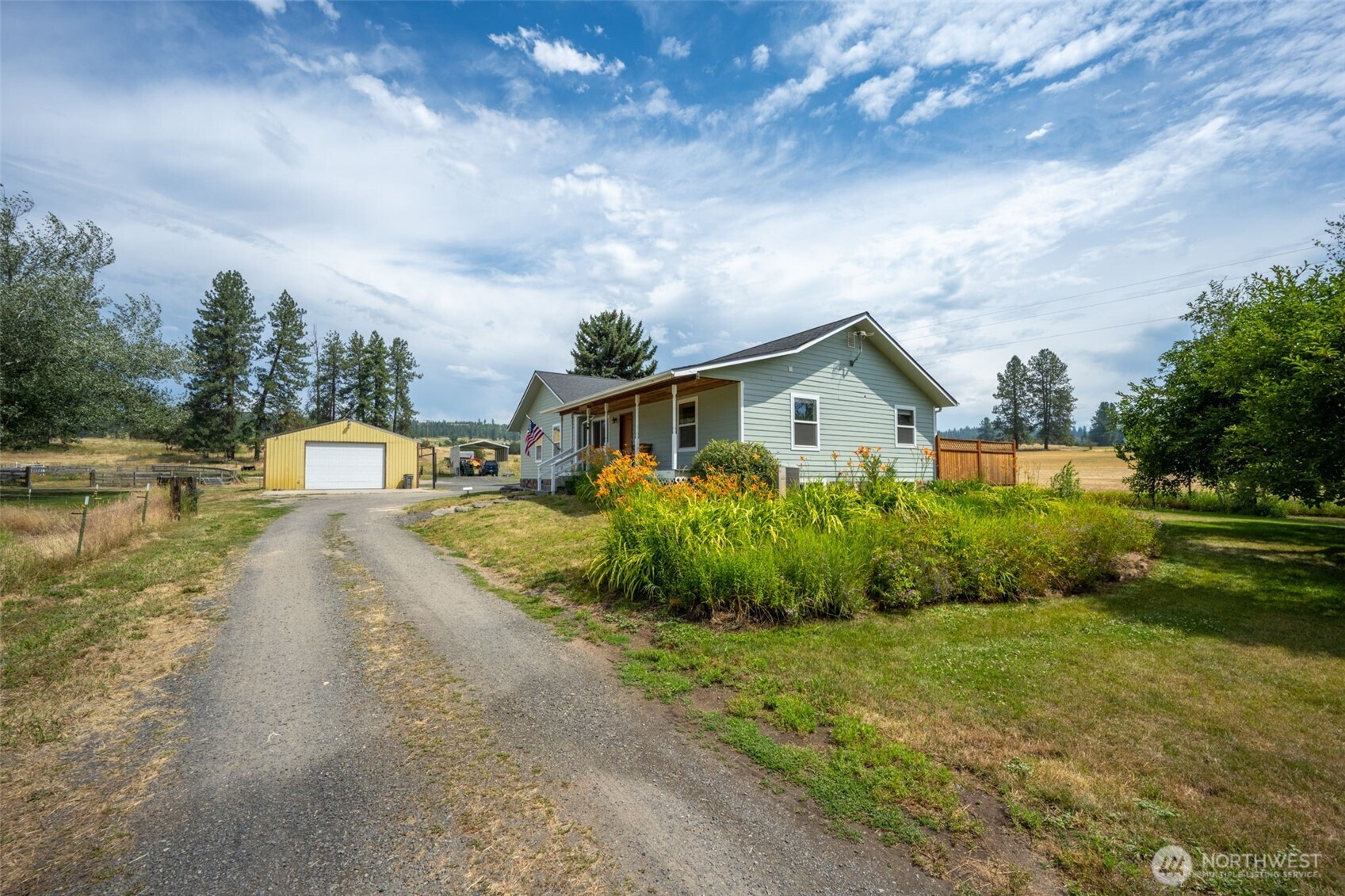 8511 E Hamilton Road Property Photo 11