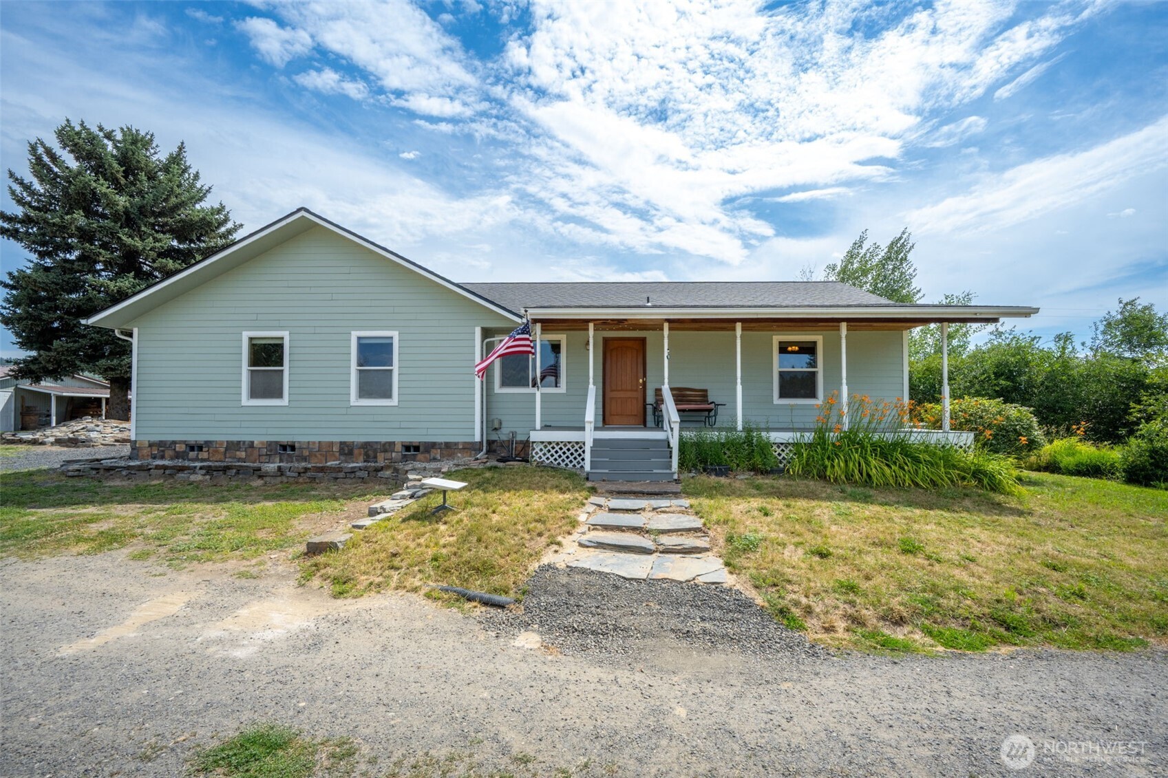 8511 E Hamilton Road Property Photo 12