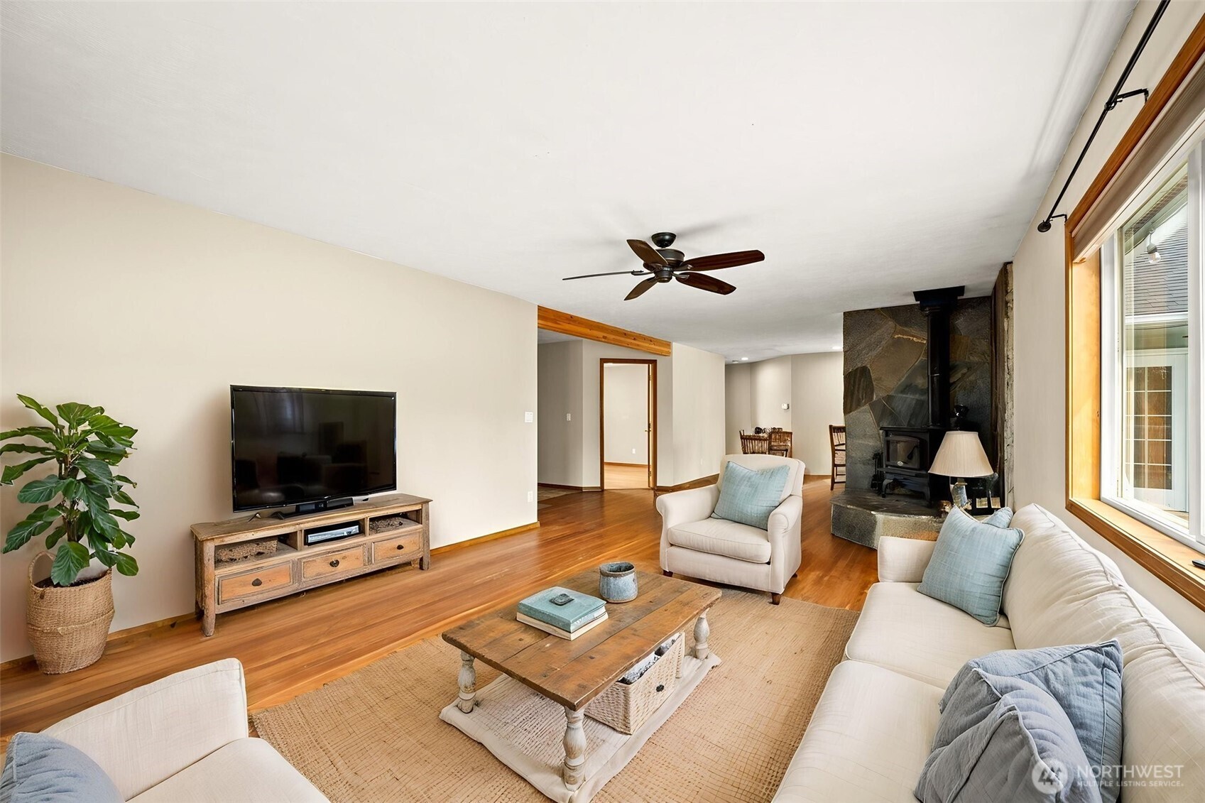 8511 E Hamilton Road Property Photo 18