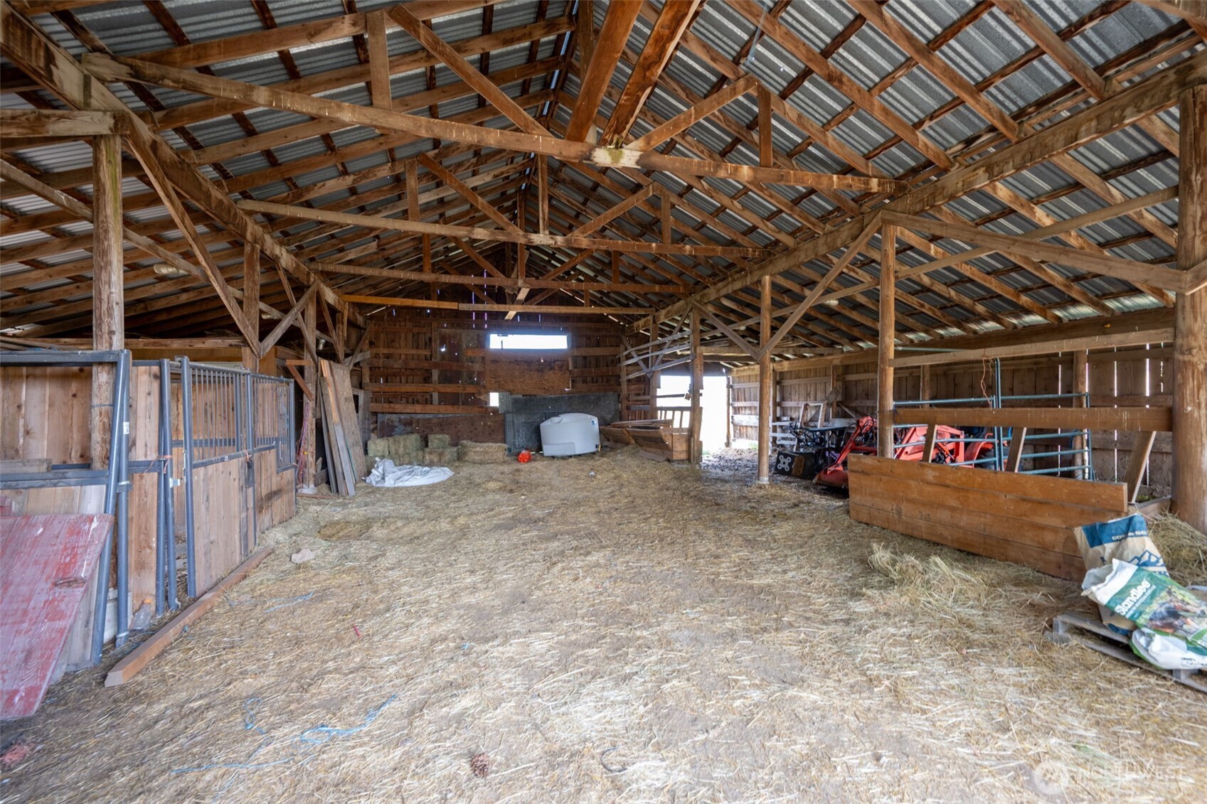 8511 E Hamilton Road Property Photo 38