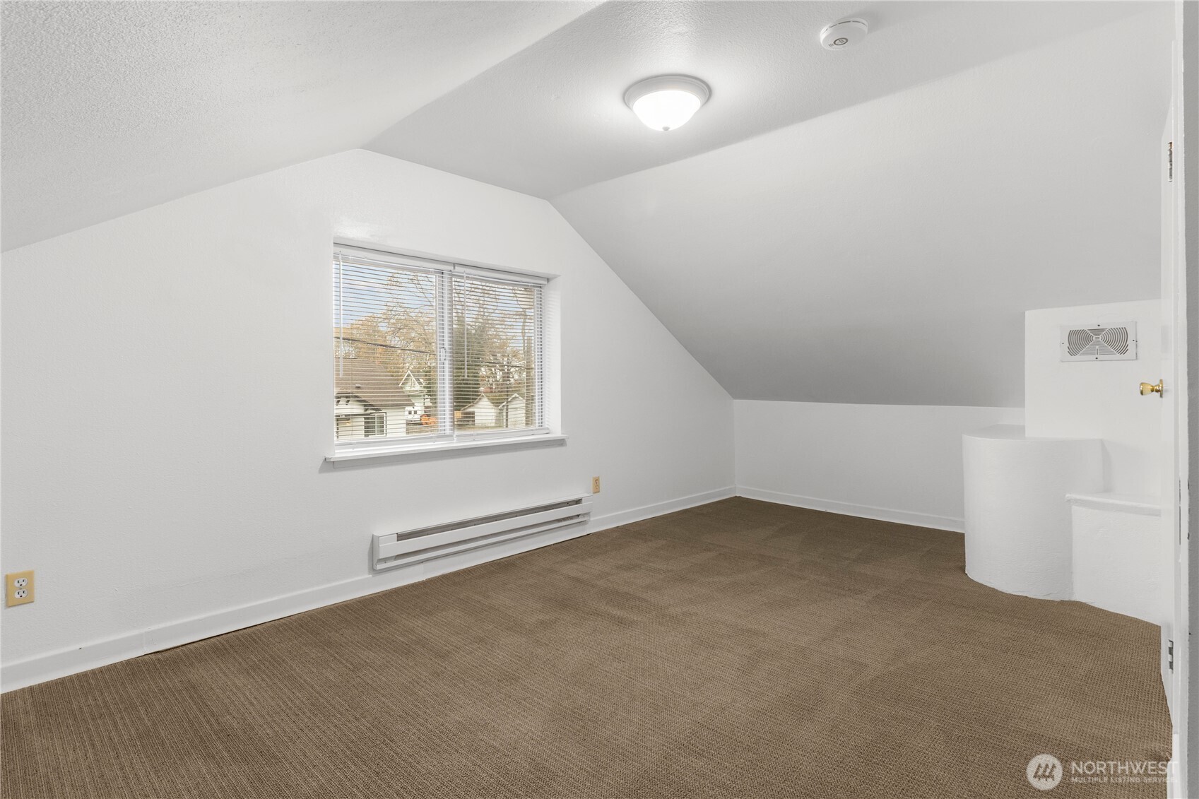 5428 S Cedar St Property Photo 19