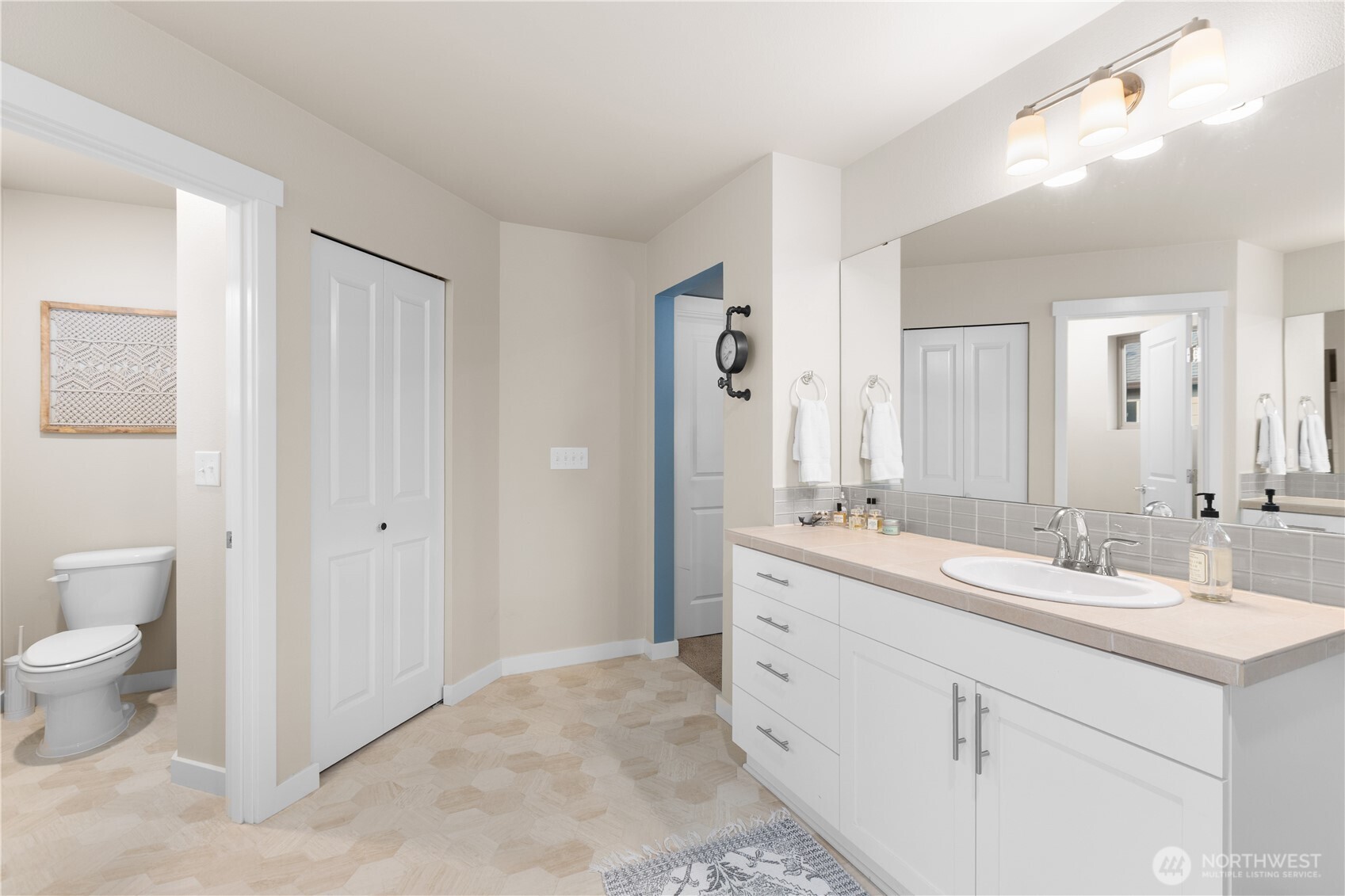358 Partlon Street Property Photo 24