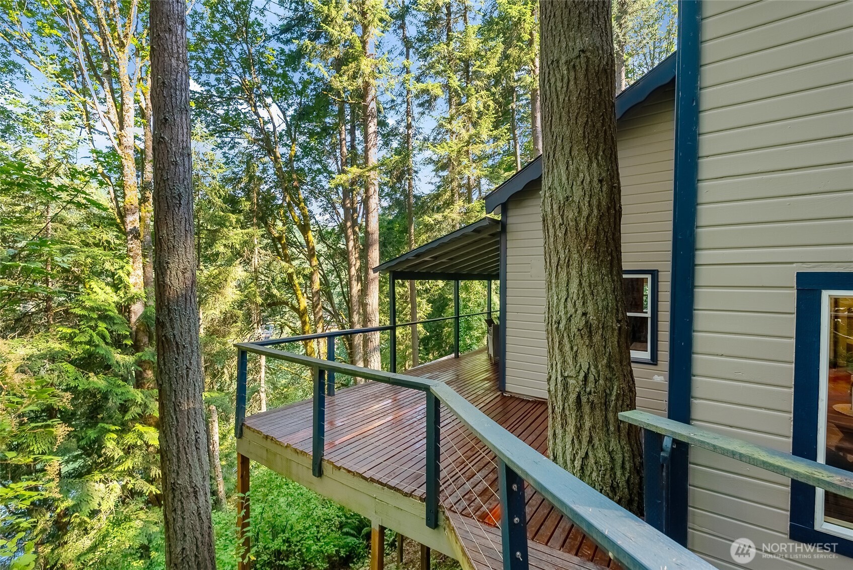 1823 Emerald Lake Way Property Photo 28