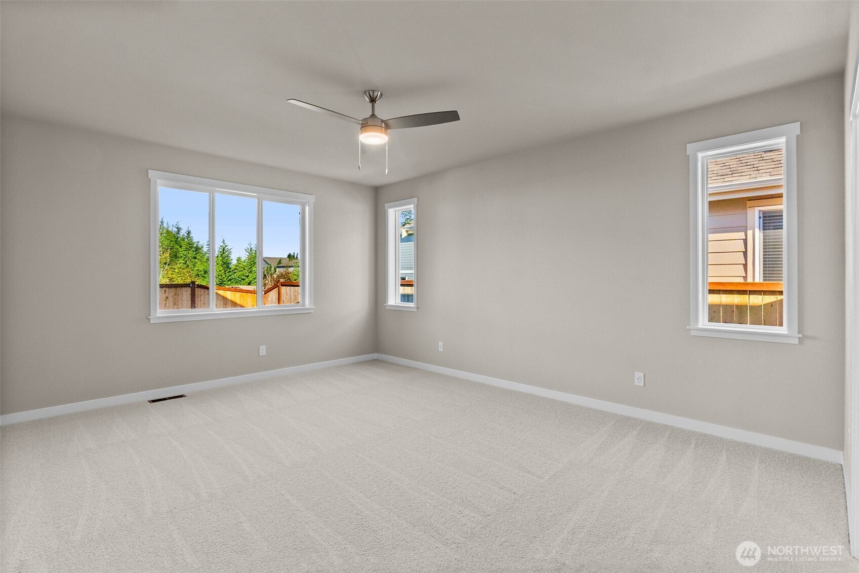 9045 Wyatt Loop Property Photo 16