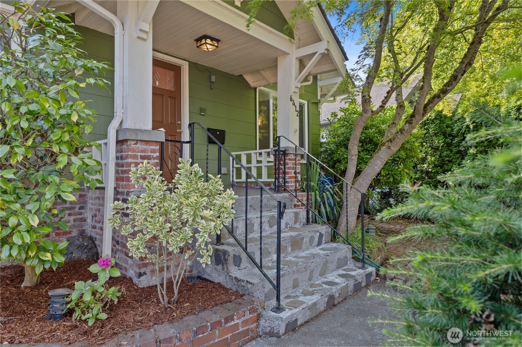 6412 17th Avenue Property Photo 3