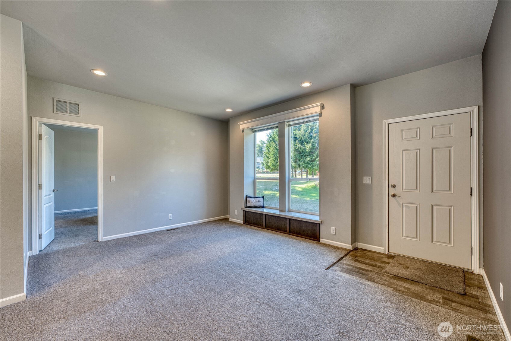 12661 Ne Paul Drive Property Photo 3