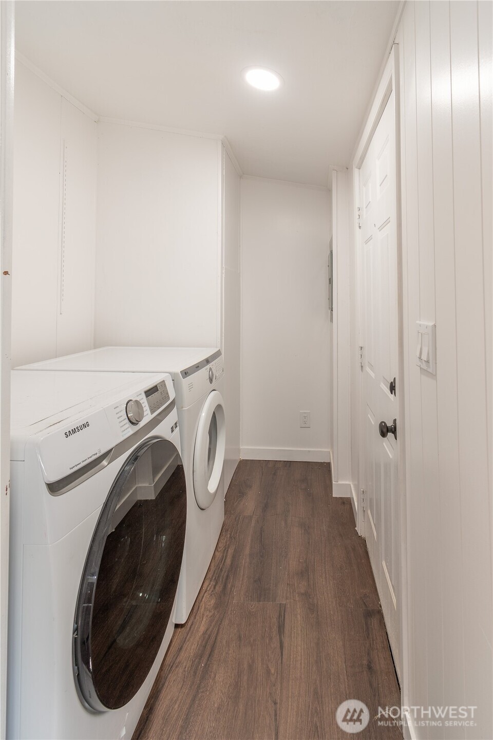 1704 210th Street Ct 88 Property Photo 7