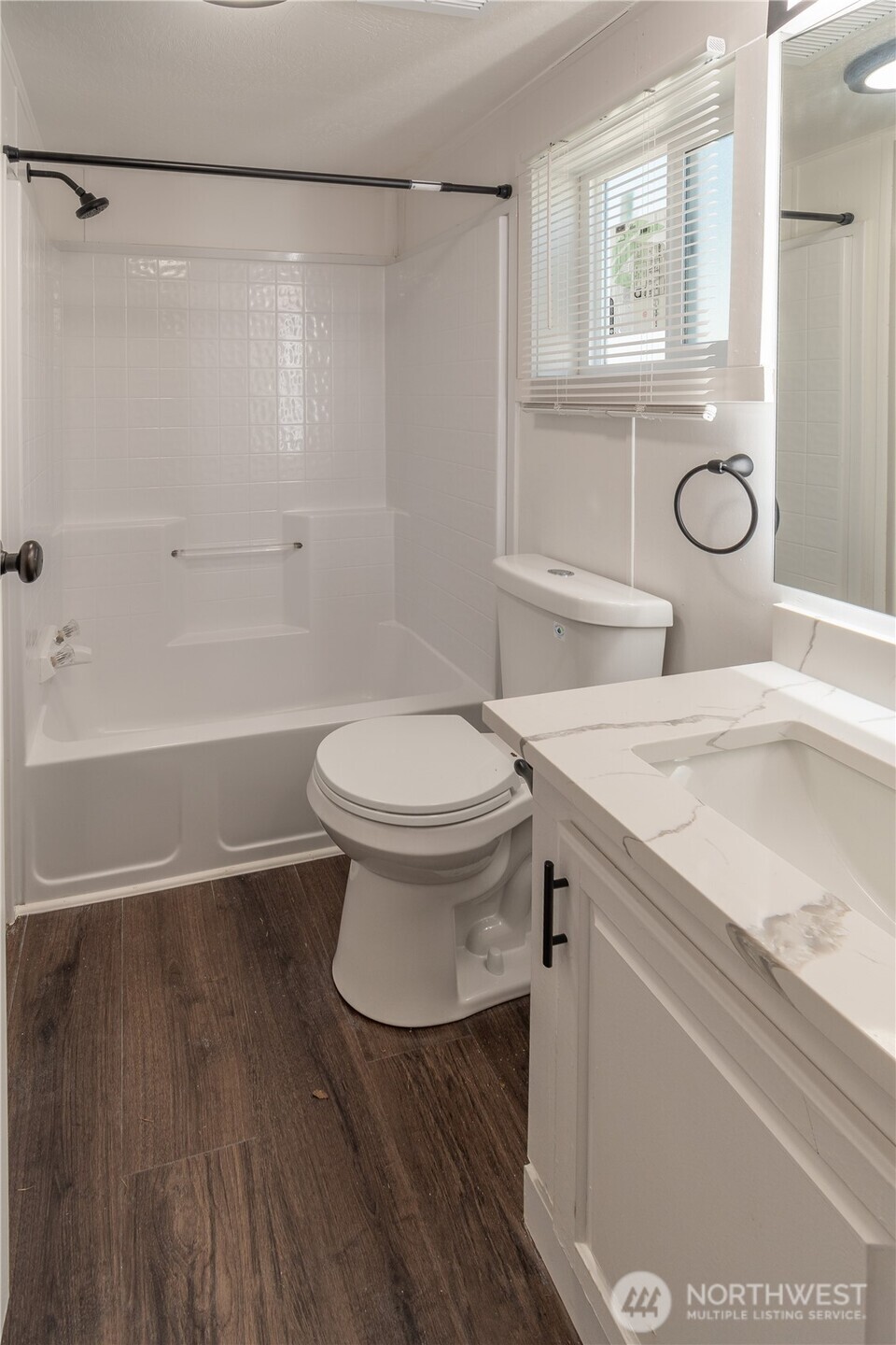 1704 210th Street Ct 88 Property Photo 10