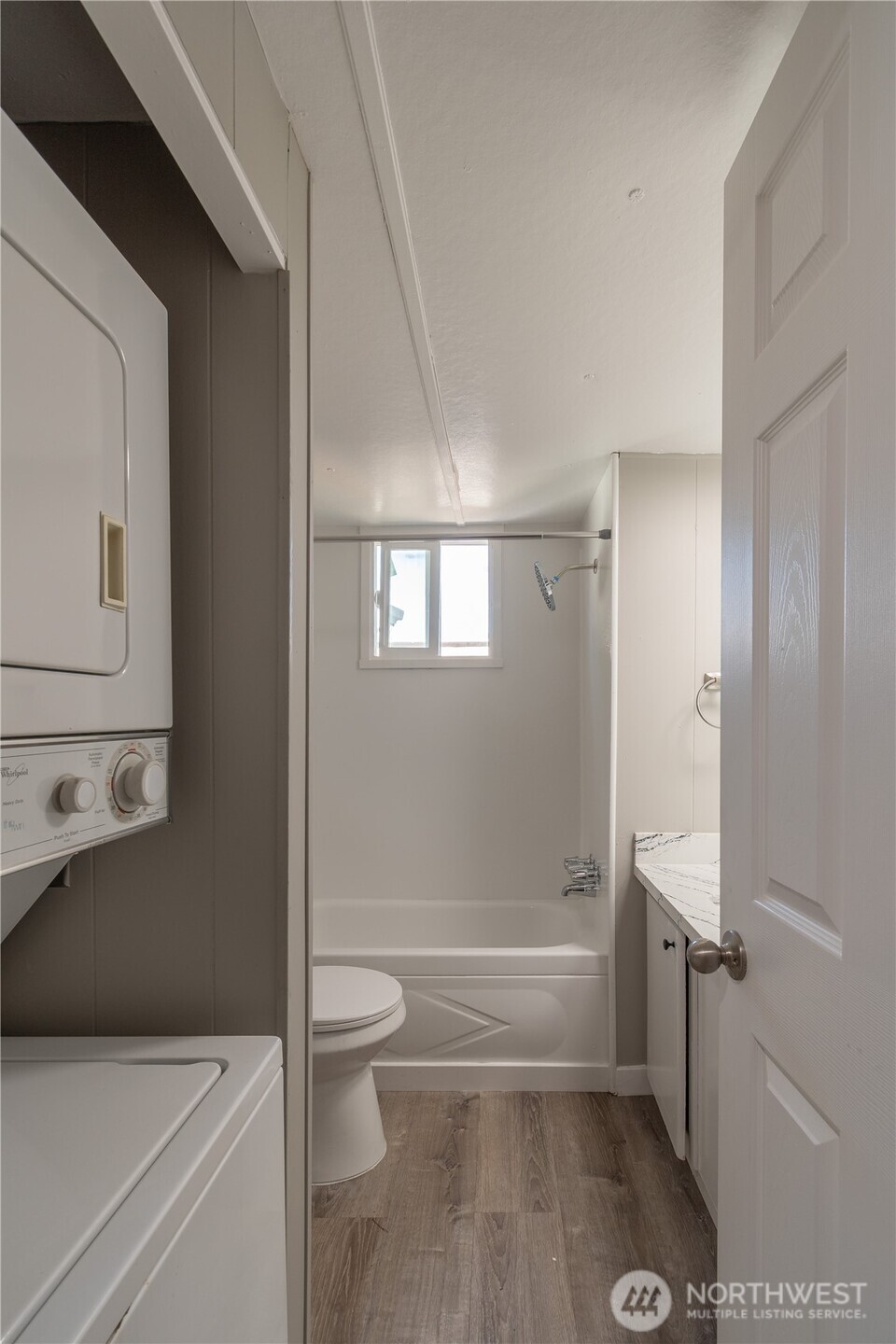 5214 72nd Avenue 20 Property Photo 8