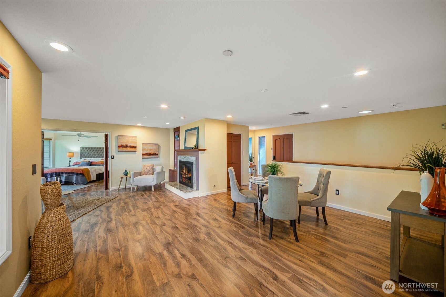 1406 Evergreen Park Lane Property Photo 8